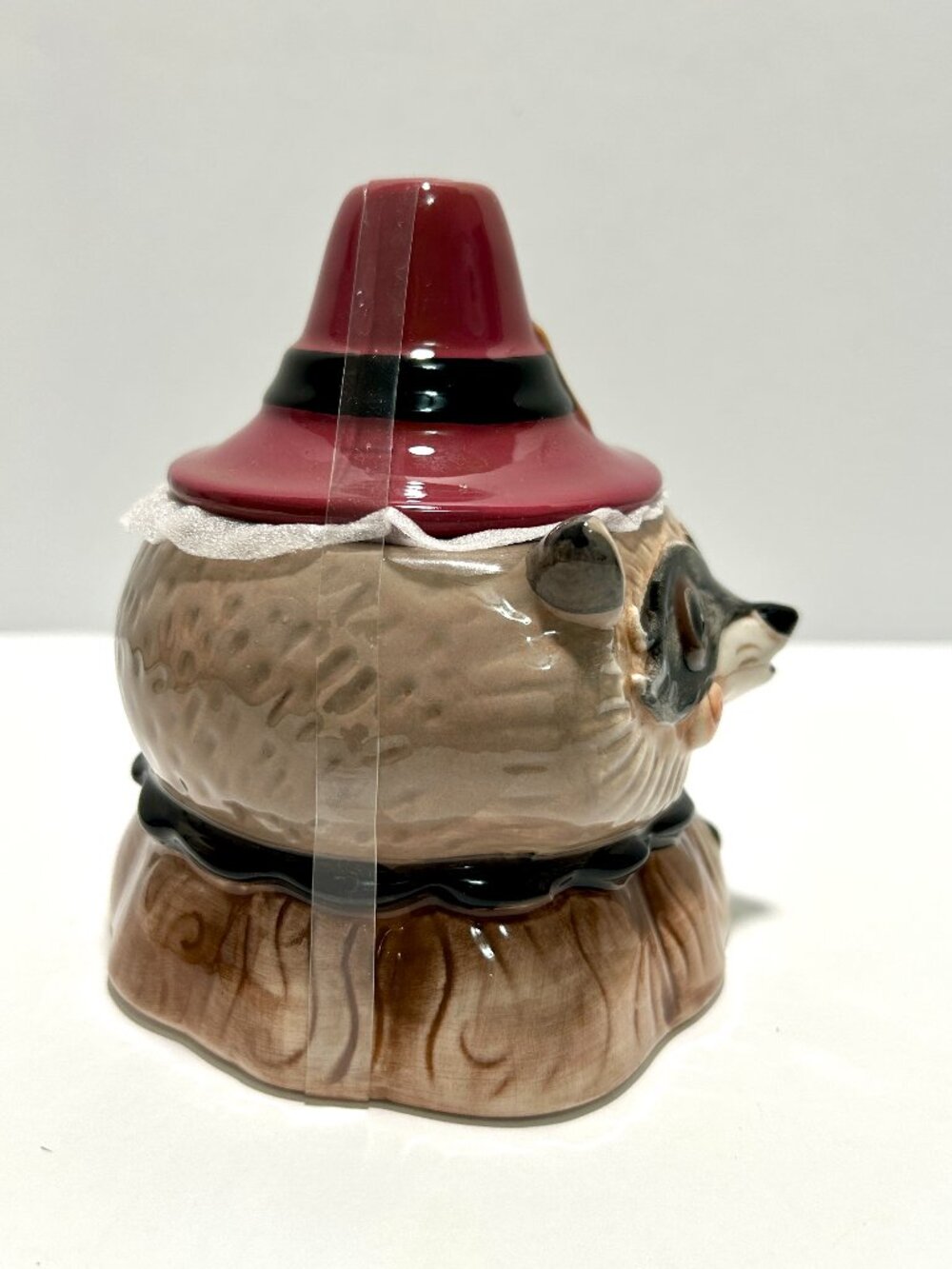 NWT 2026 Release Johanna Parker Pilgrim Raccoon storage jar - Picture 4 of 6